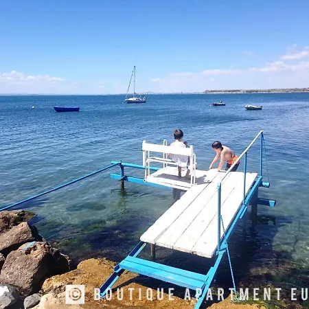 Апартаменты Budget First Sea Line Coast Camping Europe